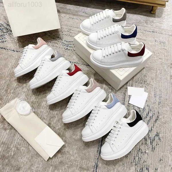 luxurys designer alexander shoes mens trainers mc platform sneakers black suede bule outdoor sneakers fashion outdoor shoe walking jogging
luxurys designer alexander shoes mens trainers mc platform sneakers black suede bule outdoor sneakers fashion outdoor shoe walking jogging