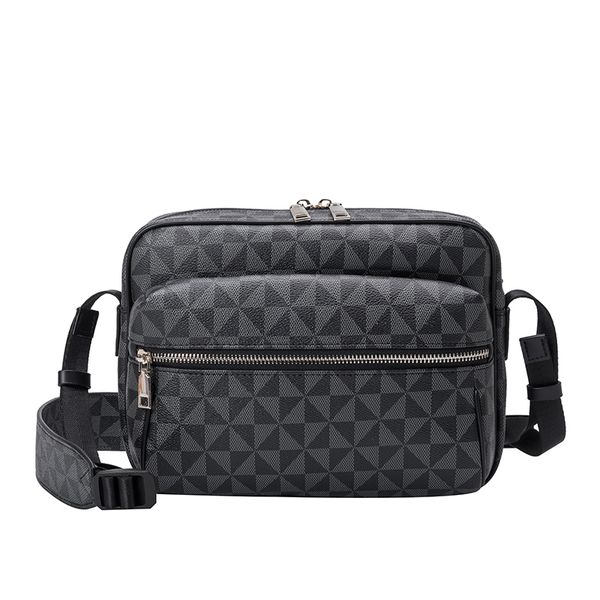 luxury designer 2023 new men's one-shoulder messenger bag printed female large-capacity messenger bag
luxury designer 2023 new men's one-shoulder messenger bag printed female large-capacity messenger bag