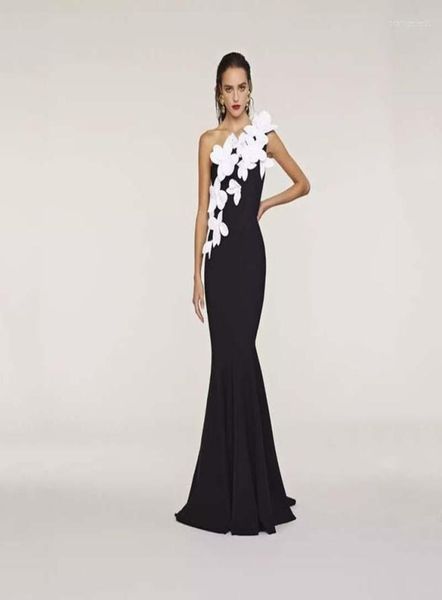 party dresses white and black elegant mermaid prom one shoulder 3d flowers formal long dress women evening pageant gowns custom ma2493058, White;black
party dresses white and black elegant mermaid prom one shoulder 3d flowers formal long dress women evening pageant gowns custom ma2493058, White;black
