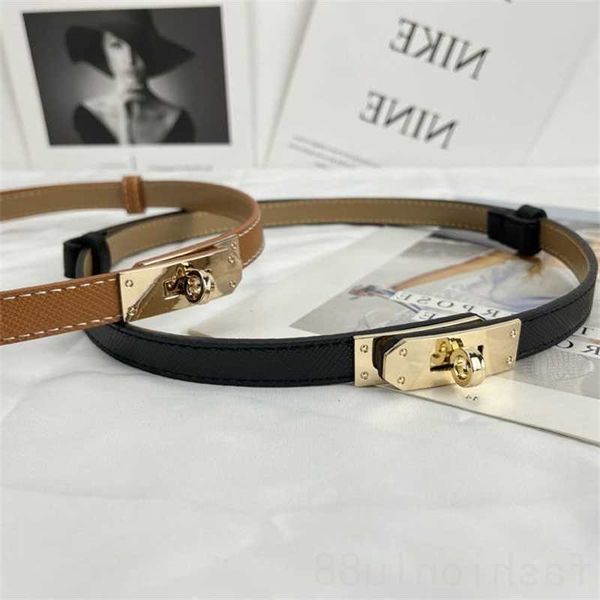 lady belts narrow h designer belt for woman men solid color ceinture femme plated gold silver hardware business mens belts jeans pants ornam, Black;green
lady belts narrow h designer belt for woman men solid color ceinture femme plated gold silver hardware business mens belts jeans pants ornam, Black;green