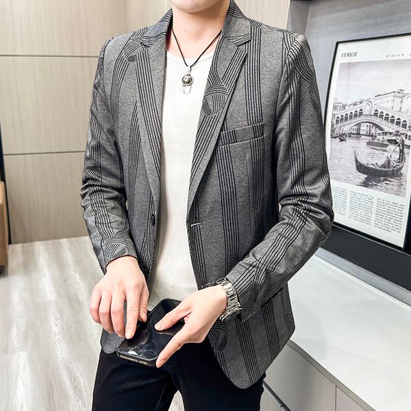 men's suits blazers spring and autumn handsome leisure korean version fashion trend slim jacquard small suit jacket twobutton 230818, White;black
men's suits blazers spring and autumn handsome leisure korean version fashion trend slim jacquard small suit jacket twobutton 230818, White;black