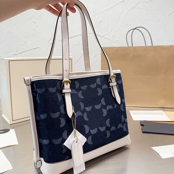 hand bags designer women canvas tote bag large luxury handbag vintage fashion print crossbody bag woemns handbag denim purse 230819
hand bags designer women canvas tote bag large luxury handbag vintage fashion print crossbody bag woemns handbag denim purse 230819