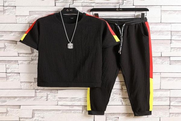 2020 sweatsuit men039s tracksuit summer men set short sleeve t shirts hip hop joggers pants male black sportswear sets m9428209, Gray
2020 sweatsuit men039s tracksuit summer men set short sleeve t shirts hip hop joggers pants male black sportswear sets m9428209, Gray