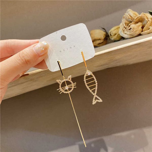 south korea dongmen little cat fish bone earrings long 925 silver needle pendant exaggerated style earrings female style, Golden
south korea dongmen little cat fish bone earrings long 925 silver needle pendant exaggerated style earrings female style, Golden