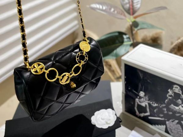 10a mini square flip bag designer women's genuine leather caviar sheepskin classic black wallet quilted hanging bag
10a mini square flip bag designer women's genuine leather caviar sheepskin classic black wallet quilted hanging bag