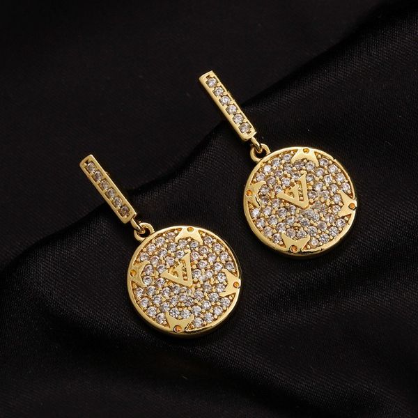 earings stud luxury earrings designer earrings diamond earrings heart-shaped earrings titanium steel ear studs women engagement earrings eng, Golden;silver
earings stud luxury earrings designer earrings diamond earrings heart-shaped earrings titanium steel ear studs women engagement earrings eng, Golden;silver