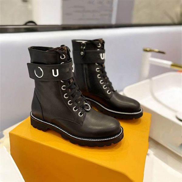 luxury design boots 2023 luis fashion women's work decoration snow skid anti slip knight boots martin boots casual socks boots vuttonit, Black
luxury design boots 2023 luis fashion women's work decoration snow skid anti slip knight boots martin boots casual socks boots vuttonit, Black