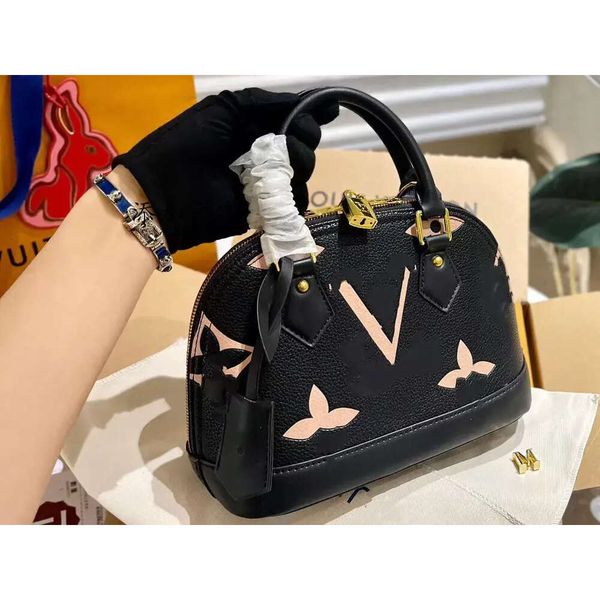 classic tote bag clutch mm wild at heart neo alma pm handbag purse women fashion water ripple epi shoulder bags multi pochette
classic tote bag clutch mm wild at heart neo alma pm handbag purse women fashion water ripple epi shoulder bags multi pochette