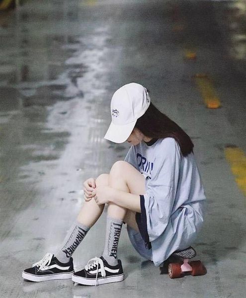 men and women hip hop flame socks fashion letters tube socks skateboard long tube socks 20203887769, Black
men and women hip hop flame socks fashion letters tube socks skateboard long tube socks 20203887769, Black