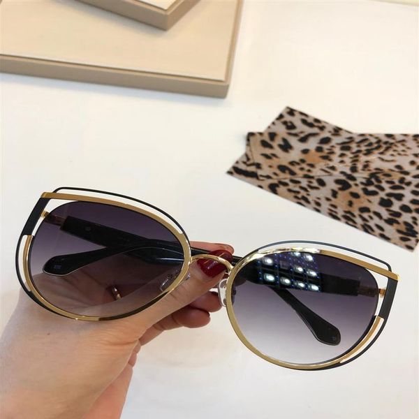luxury-women designer roberto dark brown snake print gold brown sunglasses uv protection round big frame come with case311p, White;black
luxury-women designer roberto dark brown snake print gold brown sunglasses uv protection round big frame come with case311p, White;black