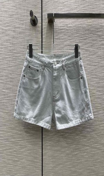 milan runway women039s jeans 2023 new spring summer print fashion designer shorts brand same style pants 022337027600, Blue
milan runway women039s jeans 2023 new spring summer print fashion designer shorts brand same style pants 022337027600, Blue