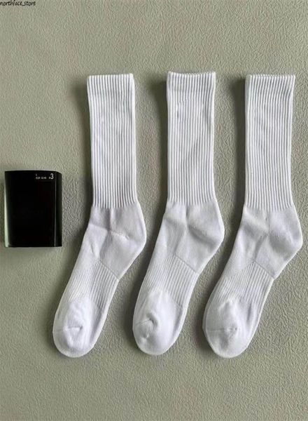 2023 fashion brand logo men039s cotton running crew socks middle tube casual breathable sports socks for men and women soft soc7400631, Black
2023 fashion brand logo men039s cotton running crew socks middle tube casual breathable sports socks for men and women soft soc7400631, Black