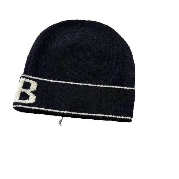 2022 fashion high-quality beanie knitted hat classical sports skull caps for women and men autume winter hats ladies casual, Blue;gray
2022 fashion high-quality beanie knitted hat classical sports skull caps for women and men autume winter hats ladies casual, Blue;gray