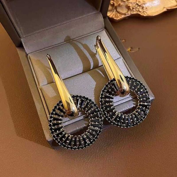 black circle zircon earrings new fashion geometric fashion style earrings light luxury and small design sense earrings for women, Golden
black circle zircon earrings new fashion geometric fashion style earrings light luxury and small design sense earrings for women, Golden