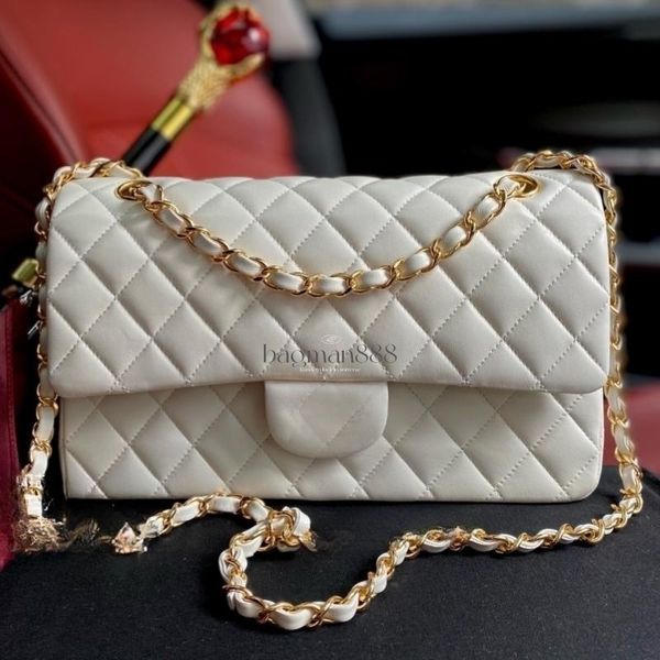 luxurys handbag designer bag cf tote bags caviar calfskin leather check solid hasp shoulder bag crossbody designers purse designer woman han
luxurys handbag designer bag cf tote bags caviar calfskin leather check solid hasp shoulder bag crossbody designers purse designer woman han