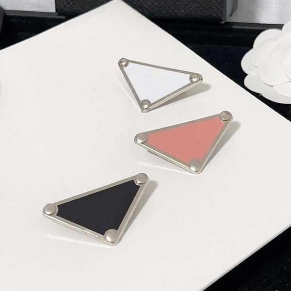 luxury female designer letter dress brooch p letter stainless steel jewelry brooch charm 3 colors wedding party fashion gift high-quality ac, Gray
luxury female designer letter dress brooch p letter stainless steel jewelry brooch charm 3 colors wedding party fashion gift high-quality ac, Gray