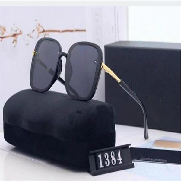 2021 summer fashion vintage sunglasses women brand designers womens ladies sun glasses with cases no box1938, White;black
2021 summer fashion vintage sunglasses women brand designers womens ladies sun glasses with cases no box1938, White;black