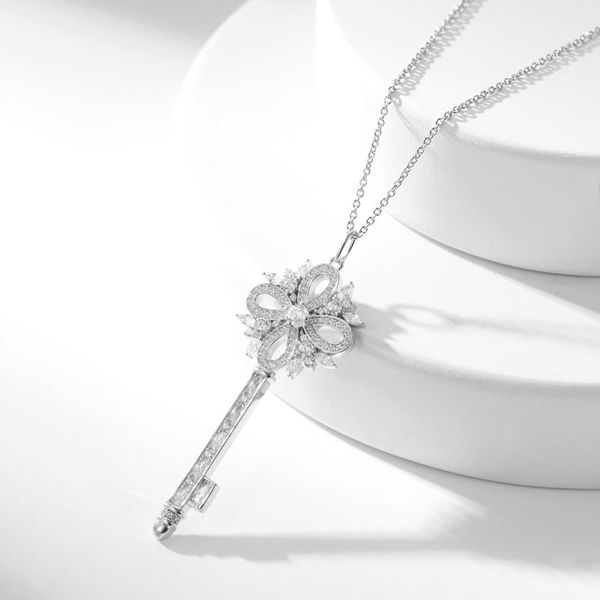 dupe brand 925 sterling silver rhinestone key pendant necklace trendy jewelry for women
dupe brand 925 sterling silver rhinestone key pendant necklace trendy jewelry for women