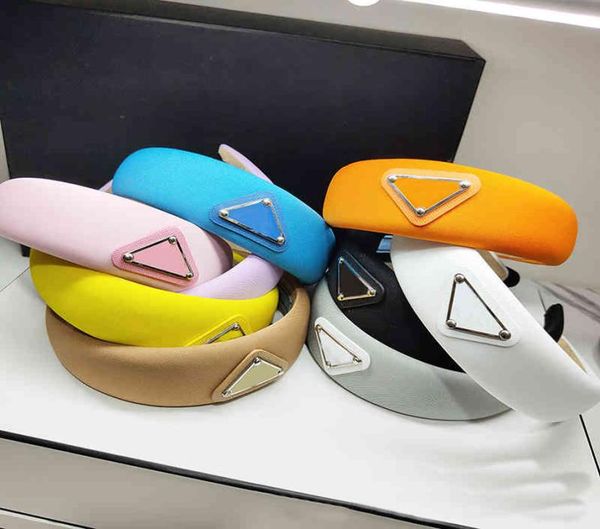 luxury designer sponge headbands hair bands for women girl brand elastic letter p headband sports fitness headband head wrap9067121, Silver
luxury designer sponge headbands hair bands for women girl brand elastic letter p headband sports fitness headband head wrap9067121, Silver