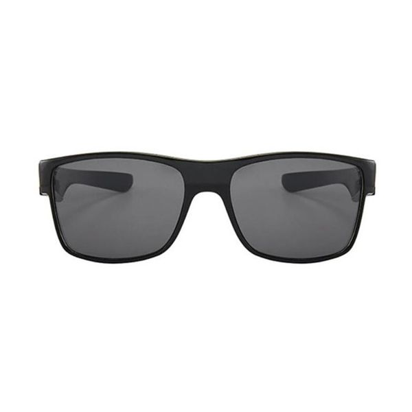 fashion cycling men sunglass retro designer women eyewear uv protection lenses 2 sports bike bicycle sunglasses with cases194q, White;black
fashion cycling men sunglass retro designer women eyewear uv protection lenses 2 sports bike bicycle sunglasses with cases194q, White;black