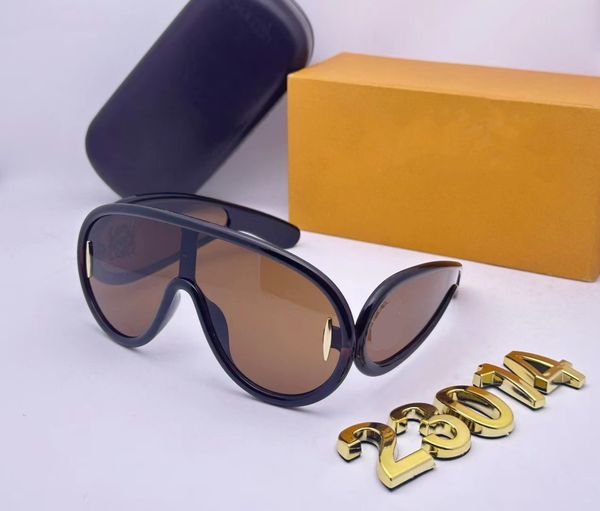 fashion luxury man designer sunglasses for men and woman 23104 black plastic shield sunglasses grey lens plastic lenses that offer 100% uv p, White;black
fashion luxury man designer sunglasses for men and woman 23104 black plastic shield sunglasses grey lens plastic lenses that offer 100% uv p, White;black
