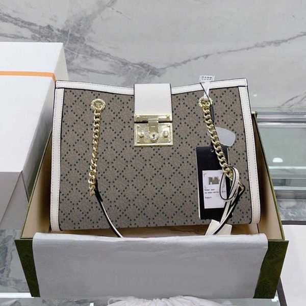padlock women's luxury tote bag classic handbag chain shoulder bags women large shopping backpacks leather handle hardware hasp lock pr
padlock women's luxury tote bag classic handbag chain shoulder bags women large shopping backpacks leather handle hardware hasp lock pr