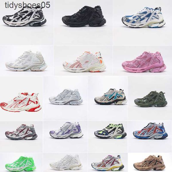 designer women men balenciga runner 7.0 casual shoes sports mesh nylon transmit sense retro trainers black white pink blue trend all match j
designer women men balenciga runner 7.0 casual shoes sports mesh nylon transmit sense retro trainers black white pink blue trend all match j