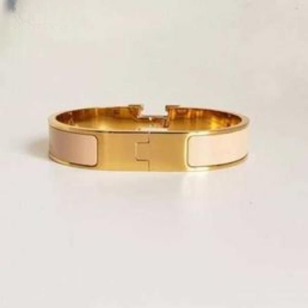 high-quality designer bracelet stainless steel gold buckle bracelet fashion jewelry bracelet for men and women., Black
high-quality designer bracelet stainless steel gold buckle bracelet fashion jewelry bracelet for men and women., Black