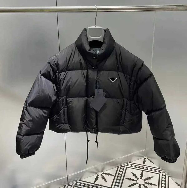 2023 designer cropped down jacket for women lightweight puffer winter collar parkas fashion short jacket style slim corset out windbreaker p, Black
2023 designer cropped down jacket for women lightweight puffer winter collar parkas fashion short jacket style slim corset out windbreaker p, Black