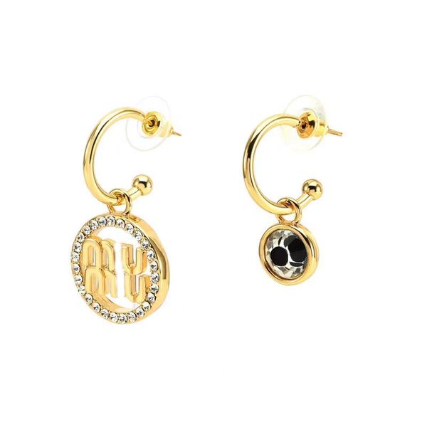 mi asymmetrical earrings europe and the united states personality all match simple high-grade letter earrings set with diamond miss miu earr, Golden;silver
mi asymmetrical earrings europe and the united states personality all match simple high-grade letter earrings set with diamond miss miu earr, Golden;silver