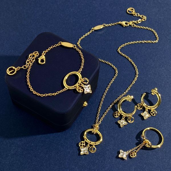 designers bracelet gold necklace hoop earringluxury jewelry flower letters pendant fashion love bracelets brand womens chain link ornaments, Black
designers bracelet gold necklace hoop earringluxury jewelry flower letters pendant fashion love bracelets brand womens chain link ornaments, Black