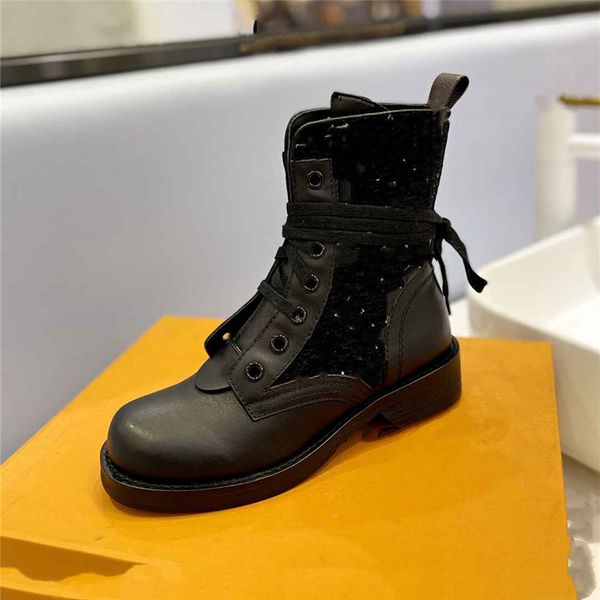 luxury design boots 2023 luis fashionable women's business work elegant decoration snow anti slip knight boots martin boots casual sock, Black
luxury design boots 2023 luis fashionable women's business work elegant decoration snow anti slip knight boots martin boots casual sock, Black