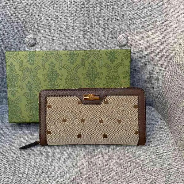 fashion female purse designers wallets canvas leather wallet single zipper card holder lady clutch bags pocket money with box 658634, Red;black
fashion female purse designers wallets canvas leather wallet single zipper card holder lady clutch bags pocket money with box 658634, Red;black