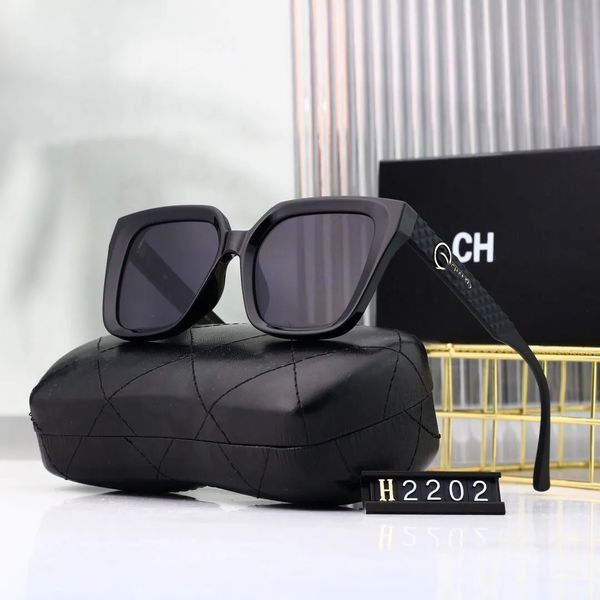 designer sunglasses for women sunglass and men fashion model special uv 400 protection letter big leg double beam frame outdoor brands desig, White;black
designer sunglasses for women sunglass and men fashion model special uv 400 protection letter big leg double beam frame outdoor brands desig, White;black