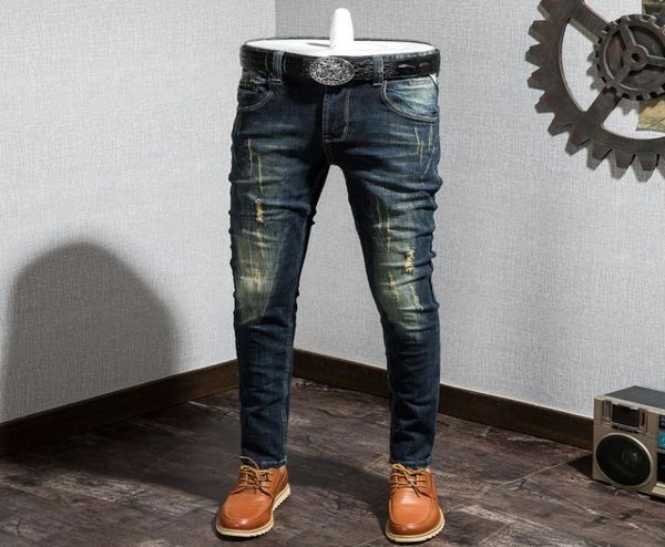 2021 latest retro men039s perforated jeans korean slim small straight elastic make old fashion brand youth leggings2706564, Blue
2021 latest retro men039s perforated jeans korean slim small straight elastic make old fashion brand youth leggings2706564, Blue