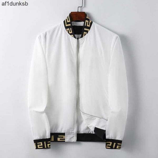 jackets coat versages medusa classic anti-wrinkle luxury mens zipped embroidered cardigan jacket sportswear designer plaid vercaces, Black;brown
jackets coat versages medusa classic anti-wrinkle luxury mens zipped embroidered cardigan jacket sportswear designer plaid vercaces, Black;brown