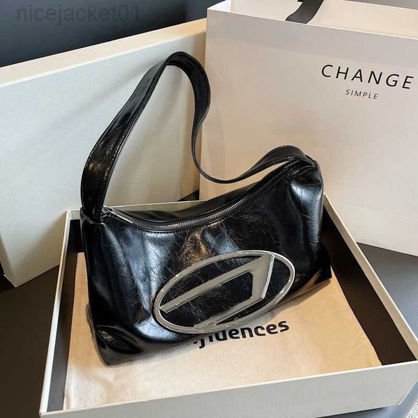 designer handbag deisel bag small silver commuter tote bag women's millennium spicy girl dingdang bag premium fashion one shoulder unde
designer handbag deisel bag small silver commuter tote bag women's millennium spicy girl dingdang bag premium fashion one shoulder unde