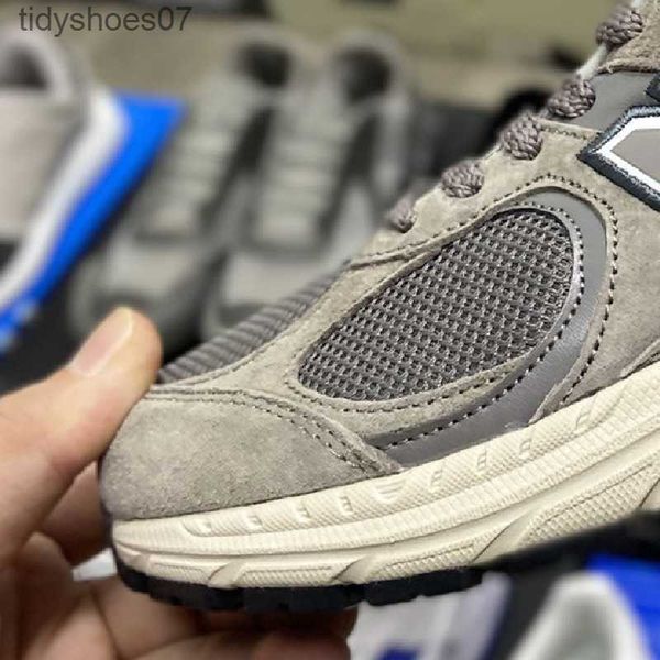 high edition fashion versatile men's and women's shoes nb 2002r dad's shoes sports jogging shoes, Black
high edition fashion versatile men's and women's shoes nb 2002r dad's shoes sports jogging shoes, Black