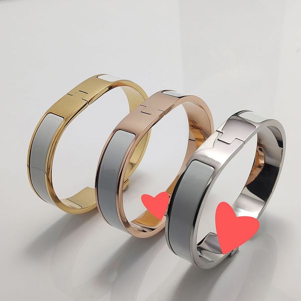 simple luxury bracelet designer bracelet for woman man 18k gold plated bracelets jewelry women men bracelet luxe 17 snap on bracele, Black
simple luxury bracelet designer bracelet for woman man 18k gold plated bracelets jewelry women men bracelet luxe 17 snap on bracele, Black