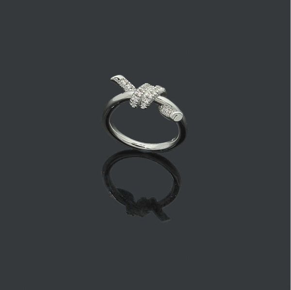 designer ladies rope knot ring luxury with diamonds fashion classic jewelry 18k gold plated rose wedding, Slivery;golden
designer ladies rope knot ring luxury with diamonds fashion classic jewelry 18k gold plated rose wedding, Slivery;golden