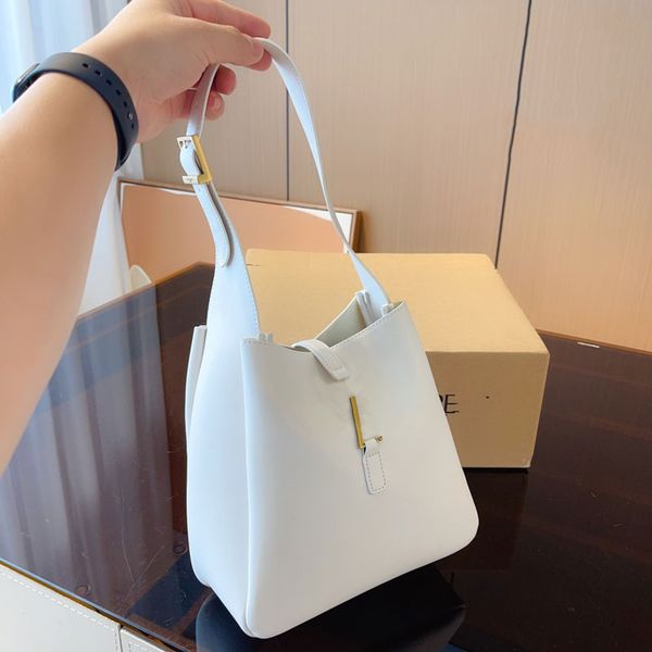 designer bag handbags tote bag y letter shoulder bags office bag classic woman canvas bags with button retro ladies luxury bag
designer bag handbags tote bag y letter shoulder bags office bag classic woman canvas bags with button retro ladies luxury bag