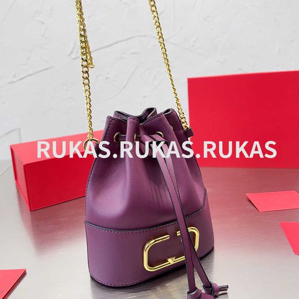 sheepskin bucket bag fashion all-in-one bag female 2023 new fashion korean version bucket bag portable simple chain strap crossbody bag
sheepskin bucket bag fashion all-in-one bag female 2023 new fashion korean version bucket bag portable simple chain strap crossbody bag