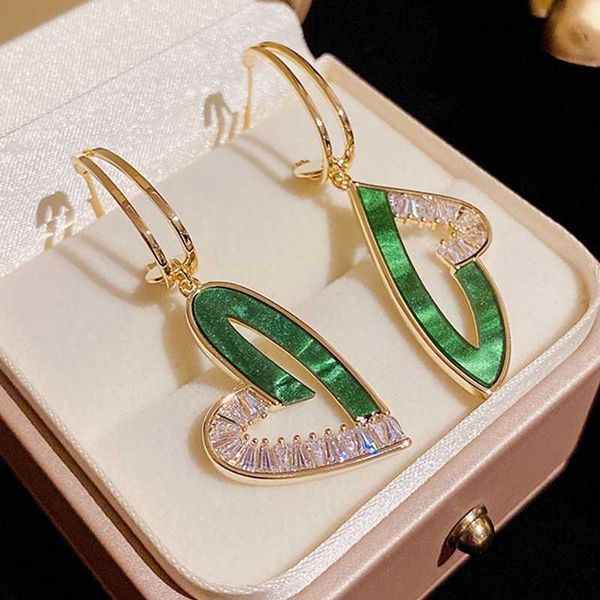 luyi jewelry new design sense green love earrings temperament net red light luxury asymmetric heart shaped earrings, Black
luyi jewelry new design sense green love earrings temperament net red light luxury asymmetric heart shaped earrings, Black