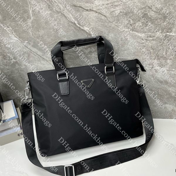 black nylon briefcase designer men lapbag classic triangle crossbody waist bags high capacity computer bag shoulder handbag
black nylon briefcase designer men lapbag classic triangle crossbody waist bags high capacity computer bag shoulder handbag