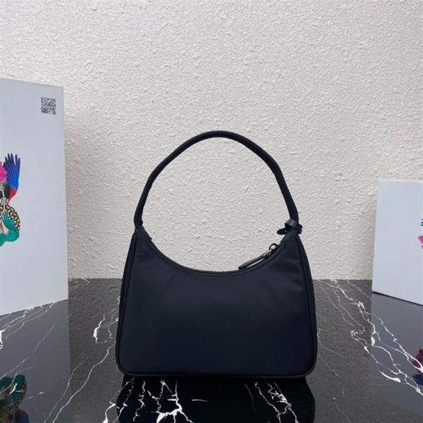fashion woman bag handbag purse original box wallet women high qualtiy designer tote nylon zipper2595
fashion woman bag handbag purse original box wallet women high qualtiy designer tote nylon zipper2595