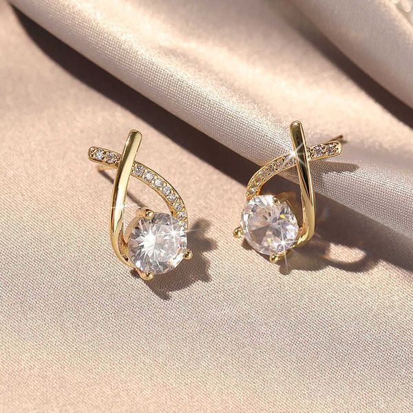 beauty fishtail zircon earrings small and luxury style earrings for women 2023 new simple and versatile earrings, Black
beauty fishtail zircon earrings small and luxury style earrings for women 2023 new simple and versatile earrings, Black