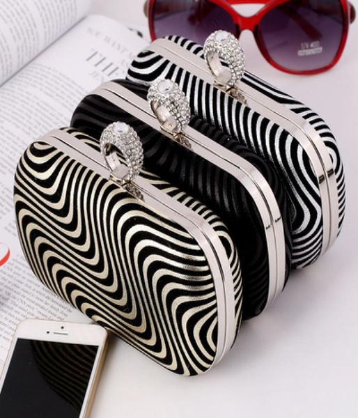 bling sparkly striped bridal hand bags gold black silver evening party bags formal women handbags with chain7700450
bling sparkly striped bridal hand bags gold black silver evening party bags formal women handbags with chain7700450