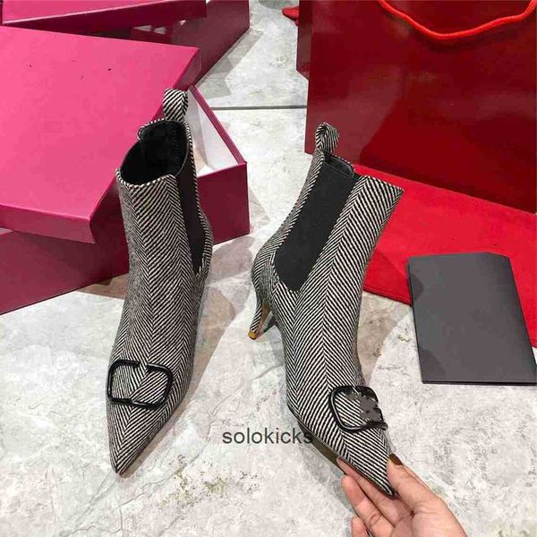 women wool thick boots fashion valentinolies vintage decorative leather cotton cloth warm keeping high heel design sole snow flat dju8 winte, Black
women wool thick boots fashion valentinolies vintage decorative leather cotton cloth warm keeping high heel design sole snow flat dju8 winte, Black
