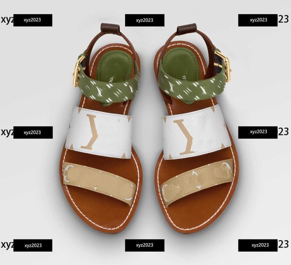 23ss kids sandals girl slippers child shoes summer contrast design cost price box packaging children's size 26-35, Black;red
23ss kids sandals girl slippers child shoes summer contrast design cost price box packaging children's size 26-35, Black;red