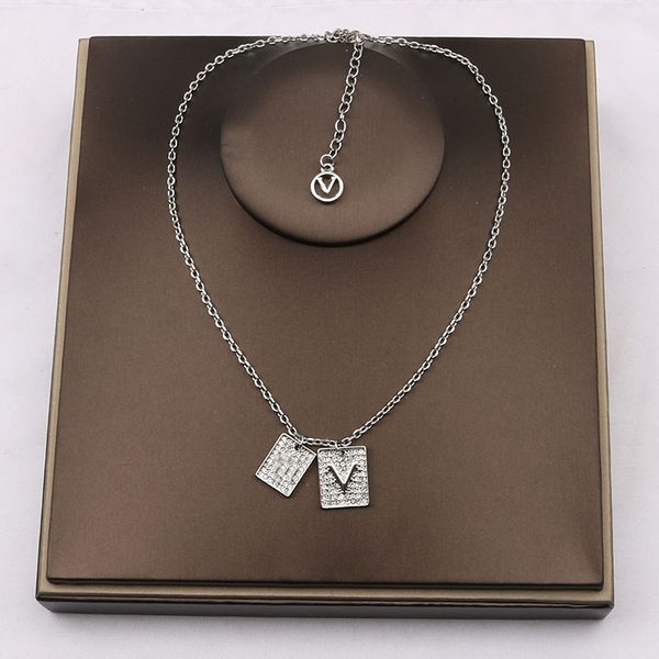 jewelry necklaces white plated 925 silver graduated luxury brand designers letters geometric famous women round crystal rhinestone gold yili
jewelry necklaces white plated 925 silver graduated luxury brand designers letters geometric famous women round crystal rhinestone gold yili